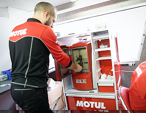Motul официальный партнер Дакар 2018